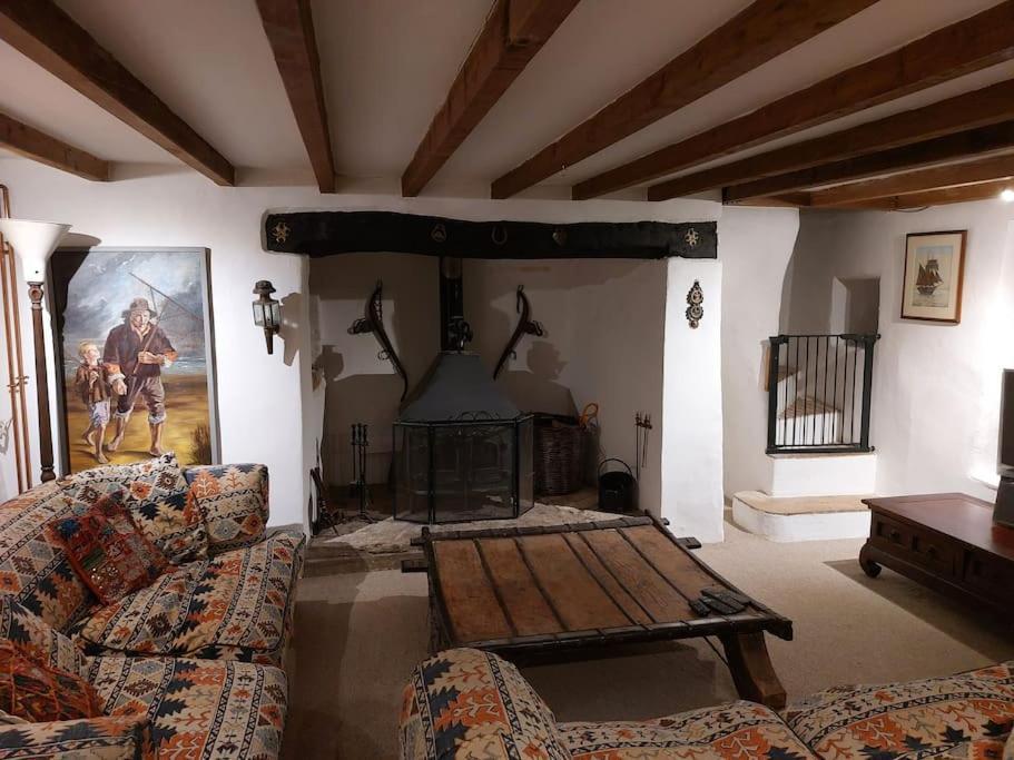 Stable Cottage - Sleeps 6, Near Lulworth Cove Dorchester Exterior foto